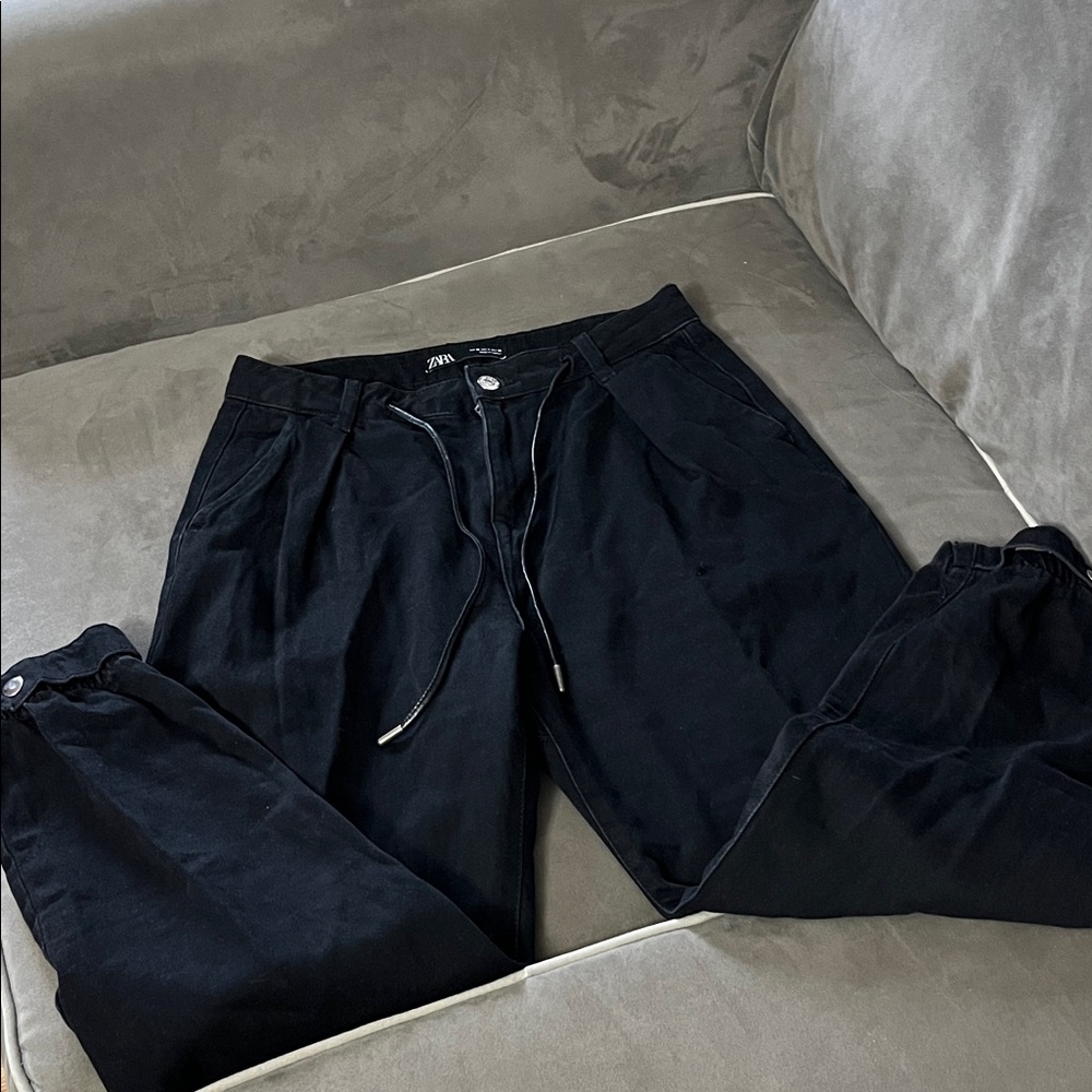 Zara Women's Black Jean Joggers